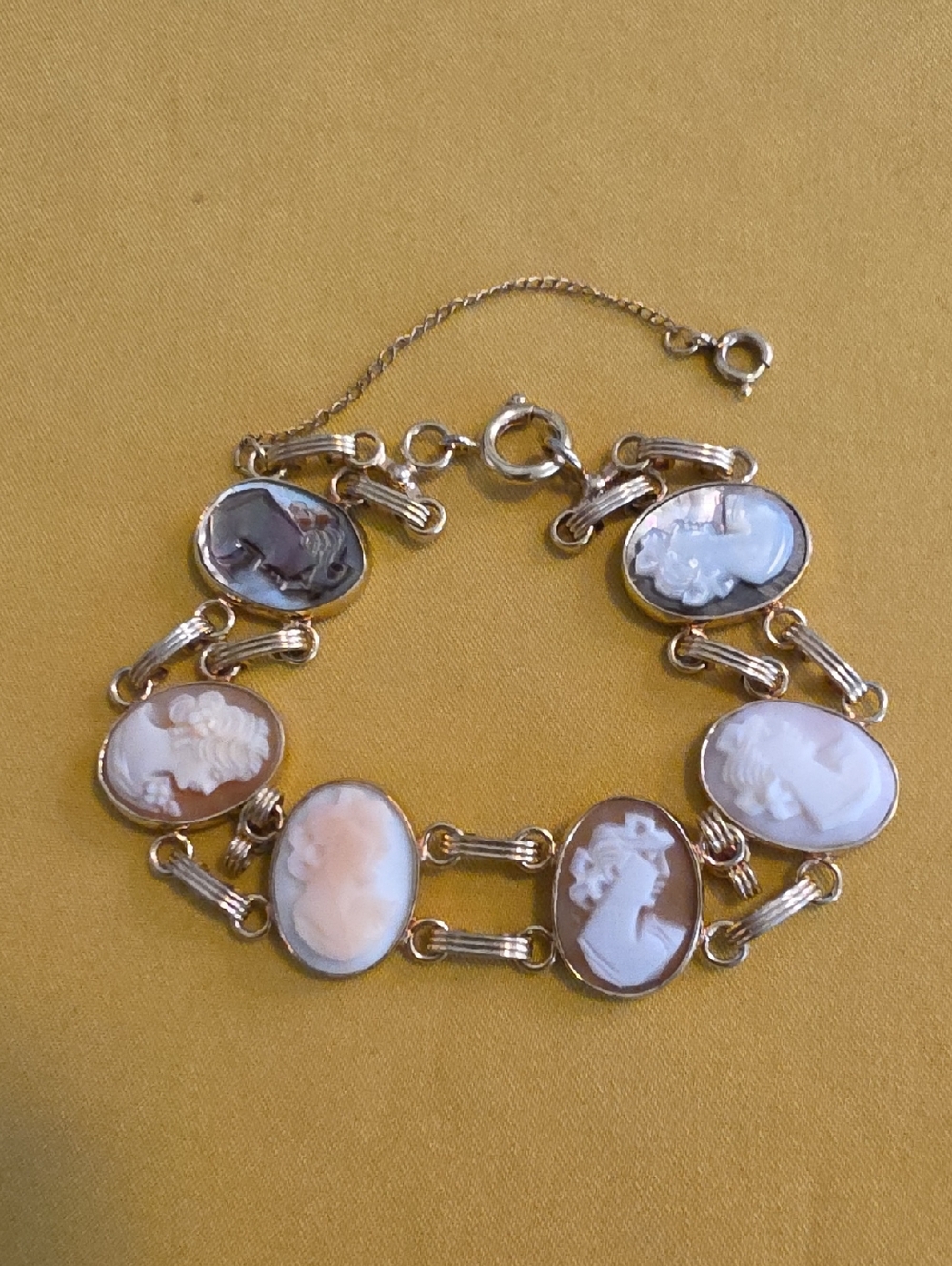 Vintage 12k Gold Filled Cameo Link Bracelet - Likely Van Dell Piece